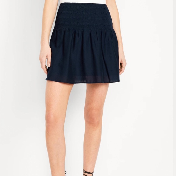 NWT OLD NAVY Smocked-Waist Mini Skirt Color: In The Navy - Picture 2 of 11